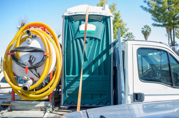 Best Porta potty delivery and setup  in Crosby, ND