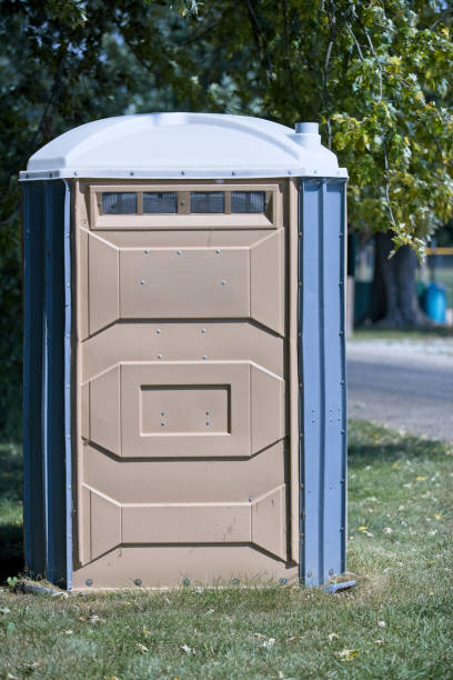 Portable Toilet Options We Offer in Crosby, ND